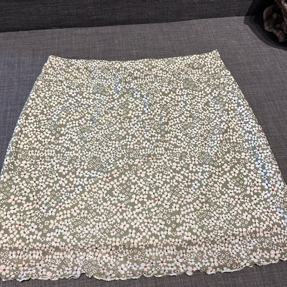 SHEIN Dresses & Skirts - SHEIN Green Floral Pencil Skirt